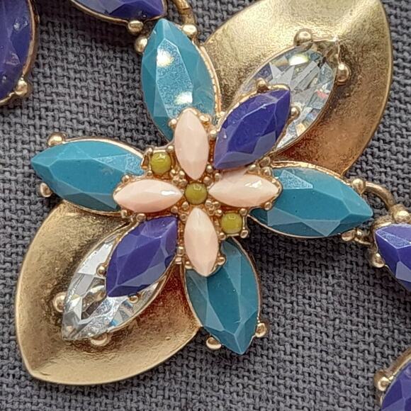 J. Crew Rhinestone Frontal Necklace, Purple Green Clear Rhinestones, Floral 19" - Picture 4 of 9